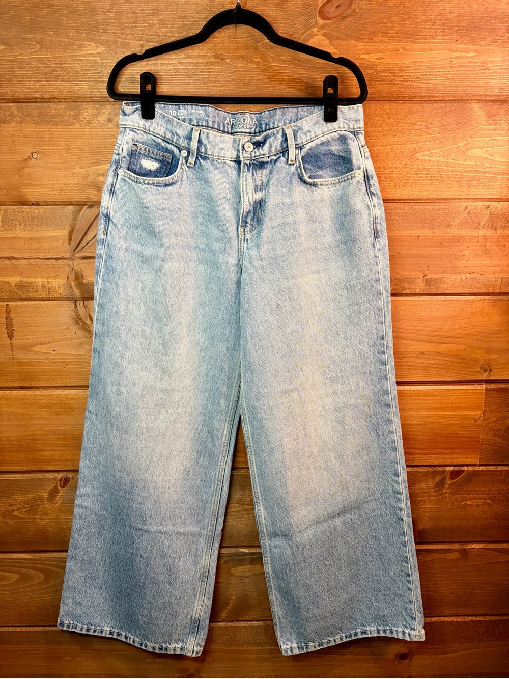 Arizona Light Blue Super Low-Rise Baggy Wide Leg Jeans Size 10 💙
